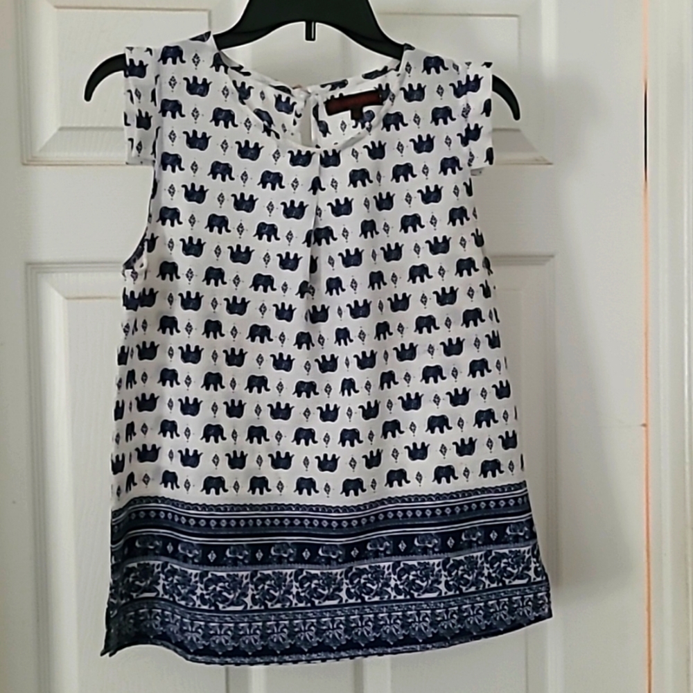 SM Wardrobe, shell. Size M